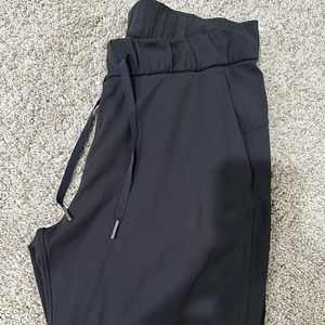 Lululemon pants